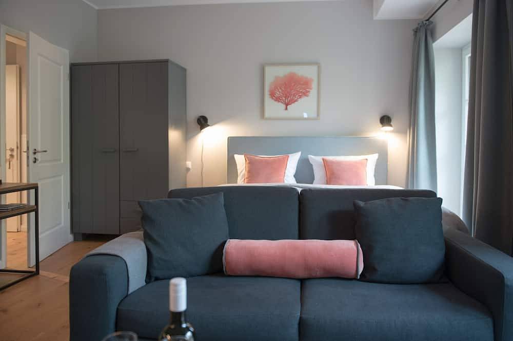 Ganze Wohnung, Luxuriöse Ferienwohnung Attena im  Karl-Georgs-Forst; Hunde willkommen in Friedeburg, Landkreis Wittmund