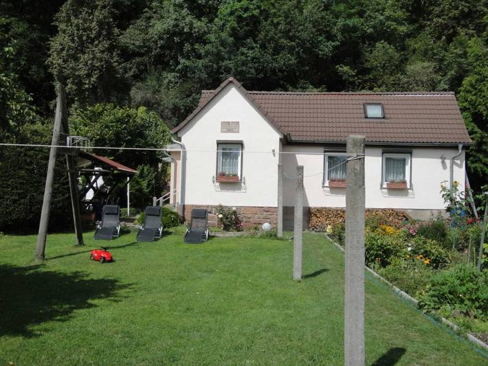 Ferienwohnung für 2 Personen, mit Garten, kinderfreundlich im Weimarer Land
