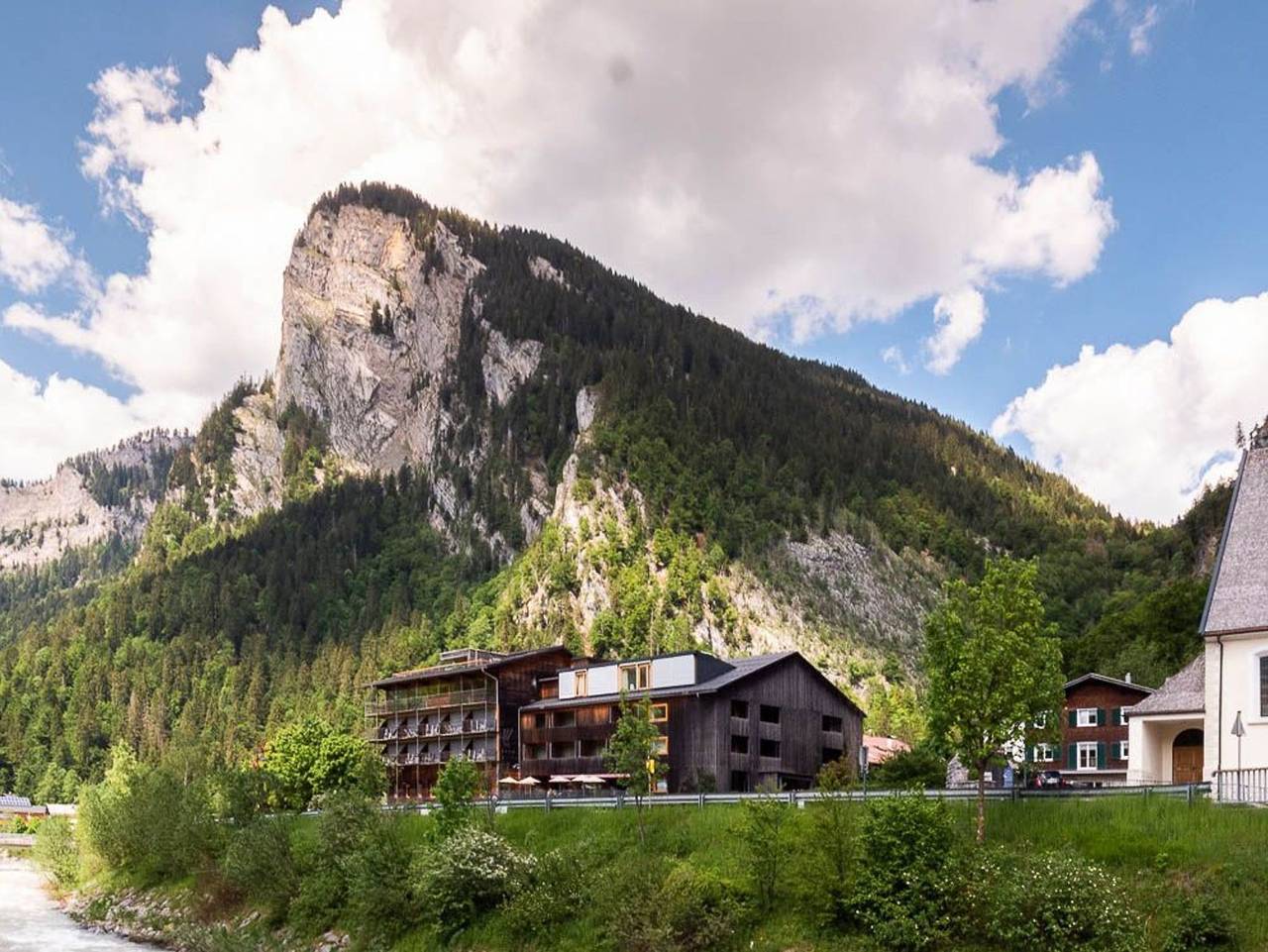 Hotel Krone Lingg Gmbh & Co Kg - Standardzimmer in Au, Bregenzerwald