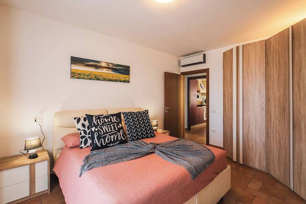 House \"Joy\" within walking distance of San Marino in Montescudo, Provincia de Rimini
