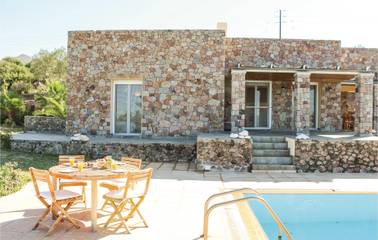 Holiday Home for 12 People in Perdika, Attica region, Photo 2