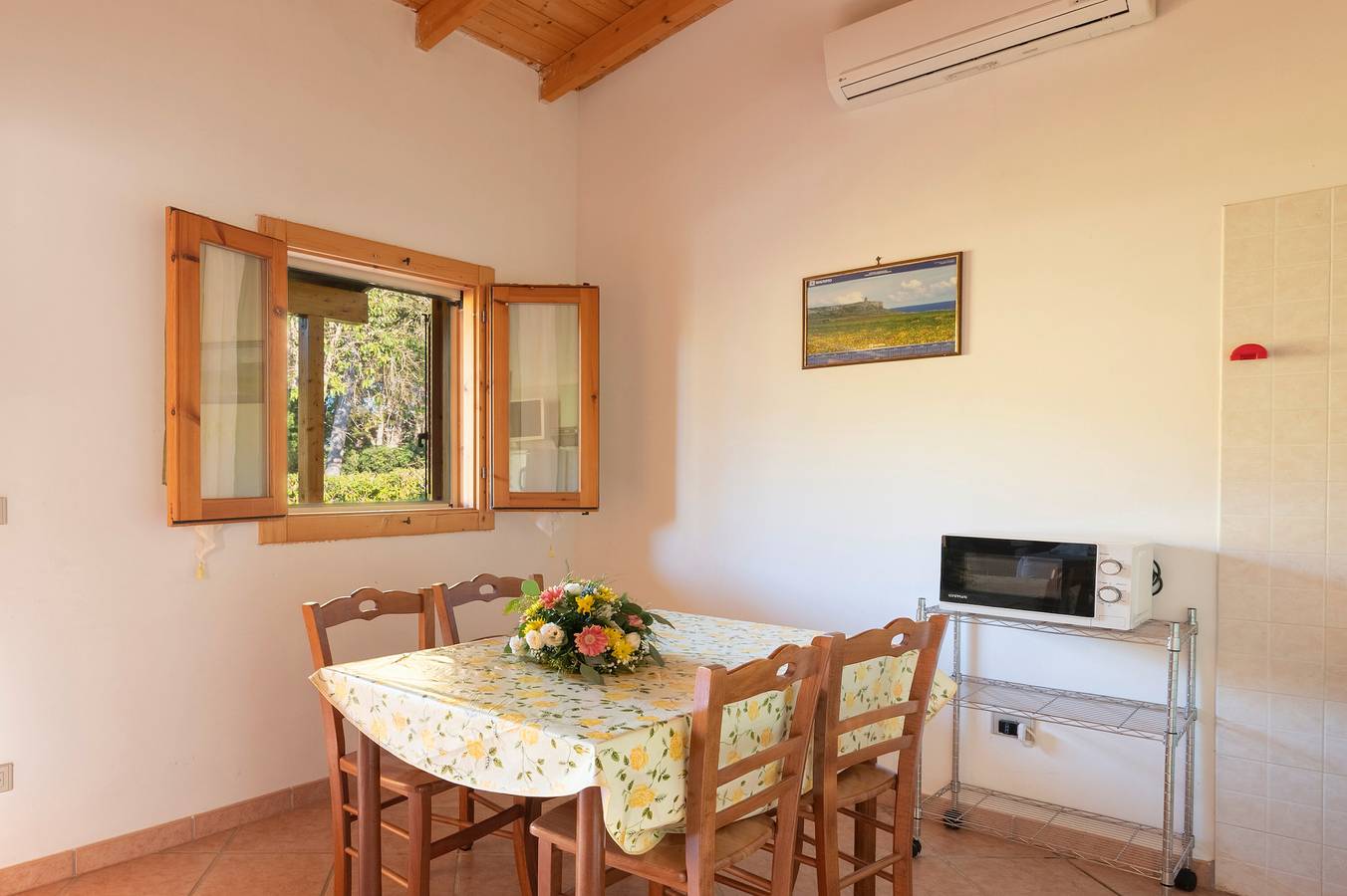 Bungalow 'Agriturismo Alimini- 3' mit Privatterrasse, Wi-Fi und Klimaanlage in Frassanito, Lecce Provinz