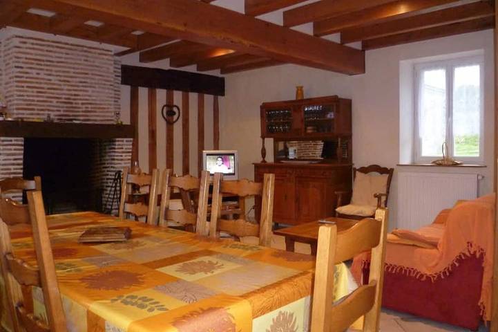 Casa rural para 6 personas, con terraza y jardín - 1