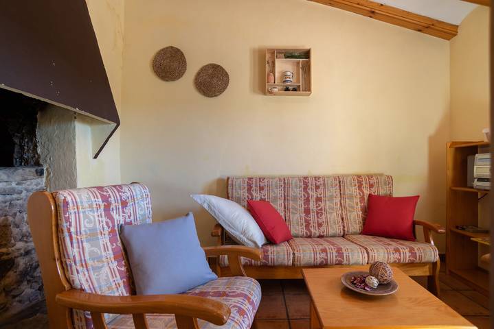 Casa rural para 12 personas, con Jardín en Villar de Canes - 3