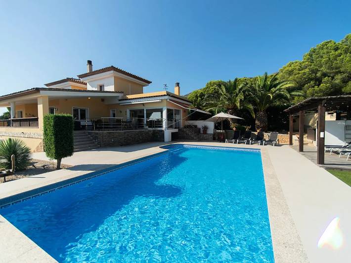 Villa für 10 Personen, mit Garten - 1