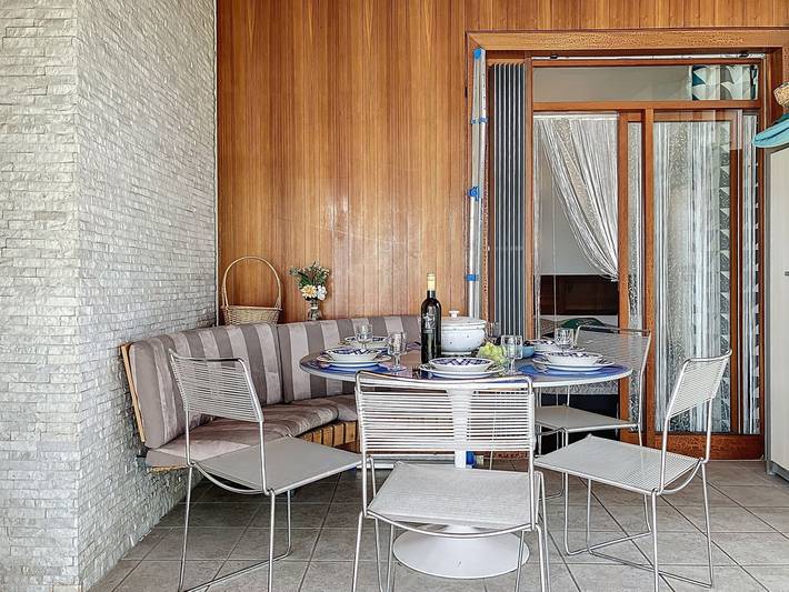Location de vacances pour 6 personnes, avec jardin et vue ainsi que terrasse et vue sur le lac dans Lac Léman - 3
