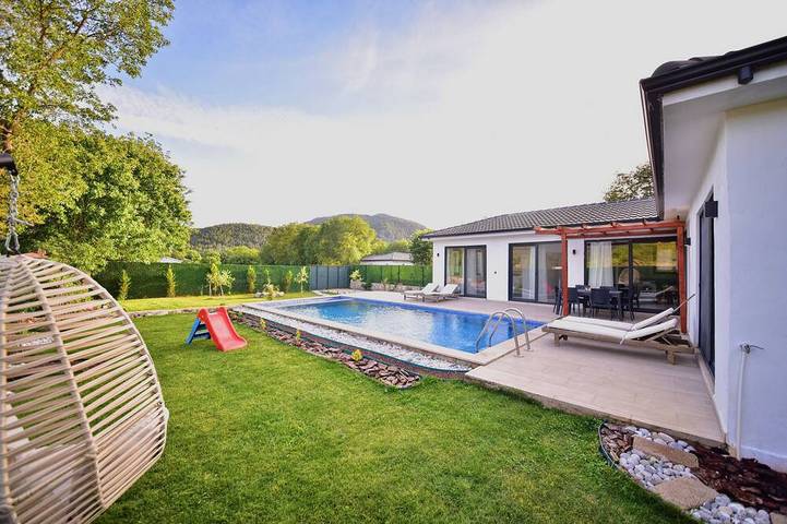 Villa per 5 persone, con giardino - 1