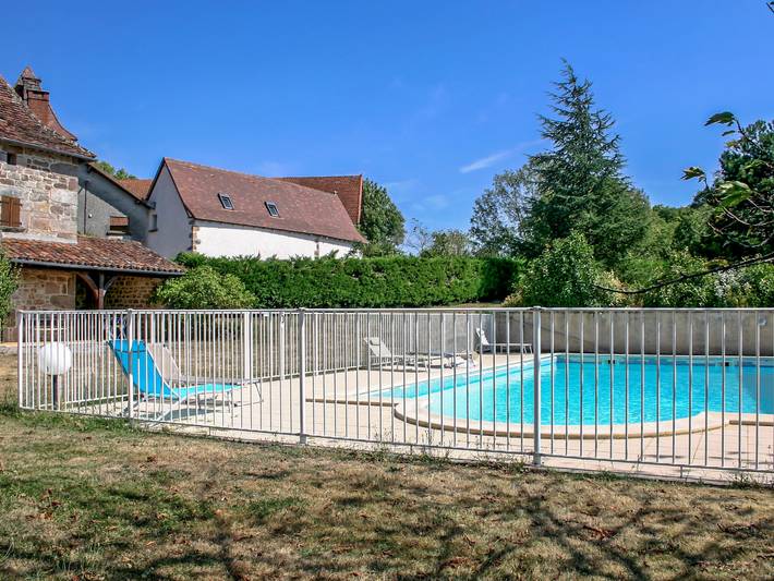 Gîte pour 6 personnes, avec jardin et terrasse à Saint-Jean-Lagineste