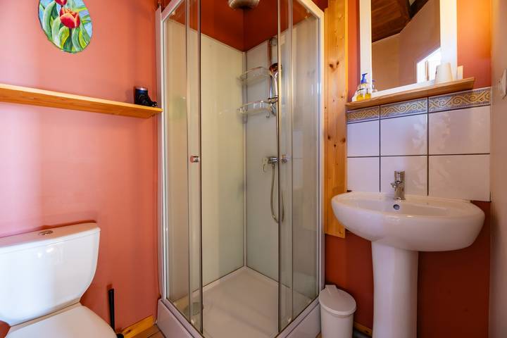Guesthouse “La Chastanha - Room 2” with Mountain View in Saint-Symphorien-de-Mahun, Tournon-sur-Rhône region