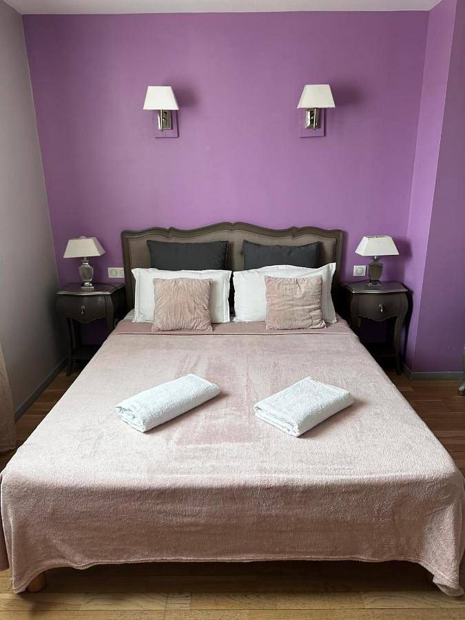 Hôtel pour 2 personnes, avec Terrasse et Jardin à Barjac
