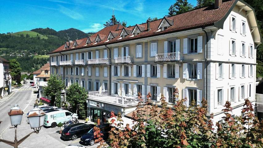 Hôtel pour 4 personnes, avec terrasse, animaux acceptés