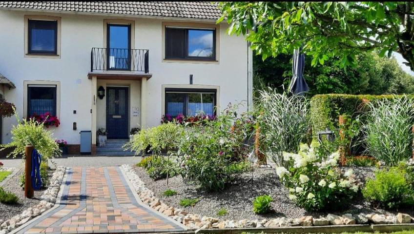 Ferienhaus für 2 Personen, mit Ausblick und Garten - 1