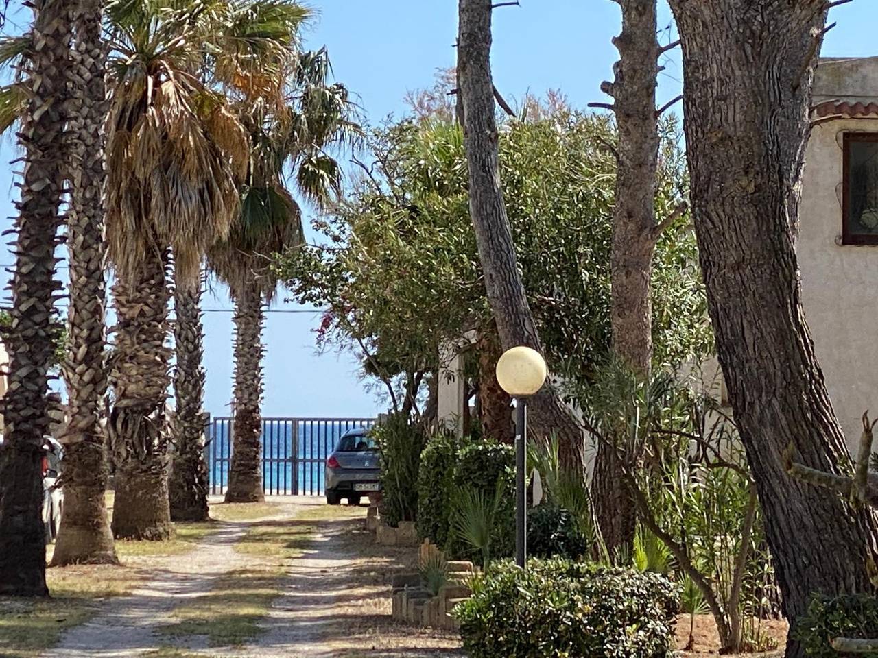 Entire apartment, Holiday apartment for 6 people with balcony/terrace in Mazara del Vallo, Trapani Province