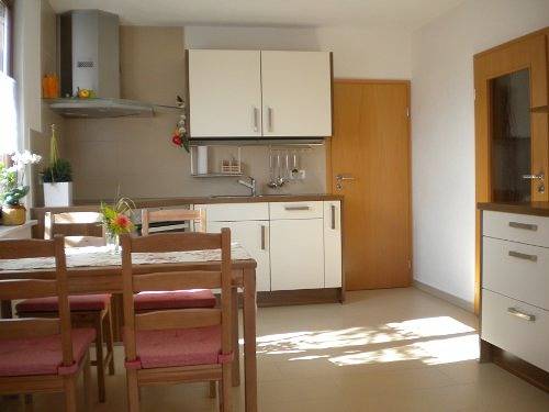 Ganze Ferienwohnung, Ferienhaus Bergwiese - Ferienhaus mit 75qm/ 2xschlafraum/ 2xwohnraum in Rotterode, Rennsteig