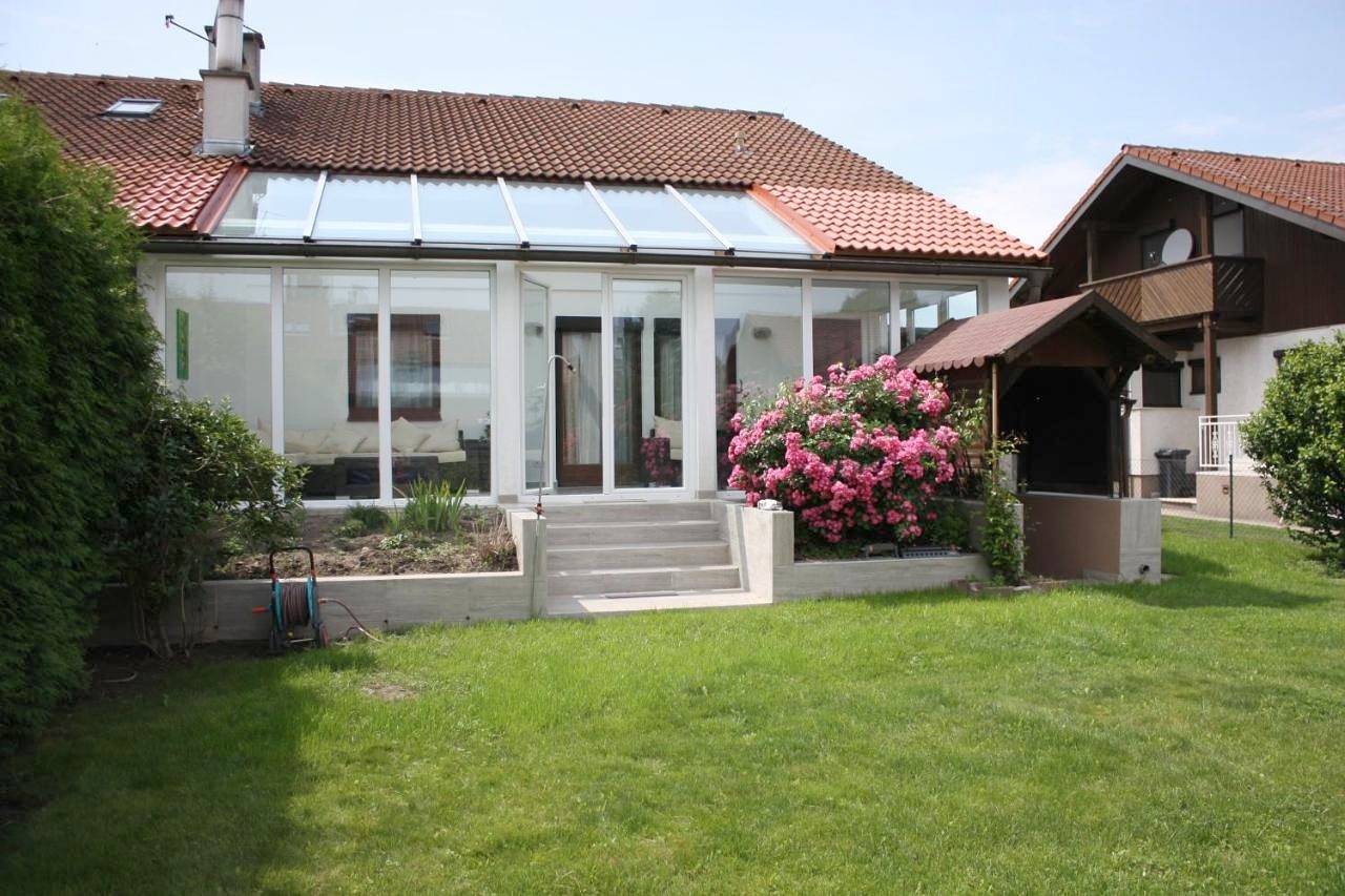 Three-Bedroom House with Garden in Wien, Donau Niederösterreich