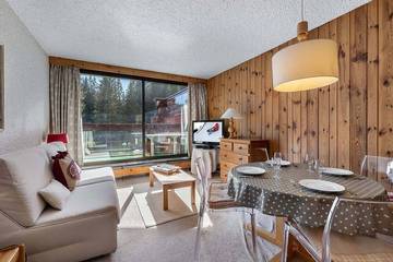 Gîte pour 4 personnes, avec balcon dans Courchevel 1850