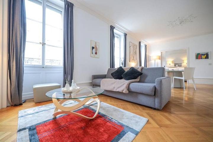 Hôtel pour 8 personnes, avec Jacuzzi à Genève