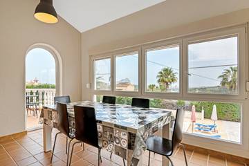 Villa for 12 People in Calpe, Costa Blanca, Photo 3