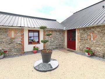 Gîte pour 8 personnes, avec jacuzzi ainsi que jardin et terrasse dans Maine-et-Loire