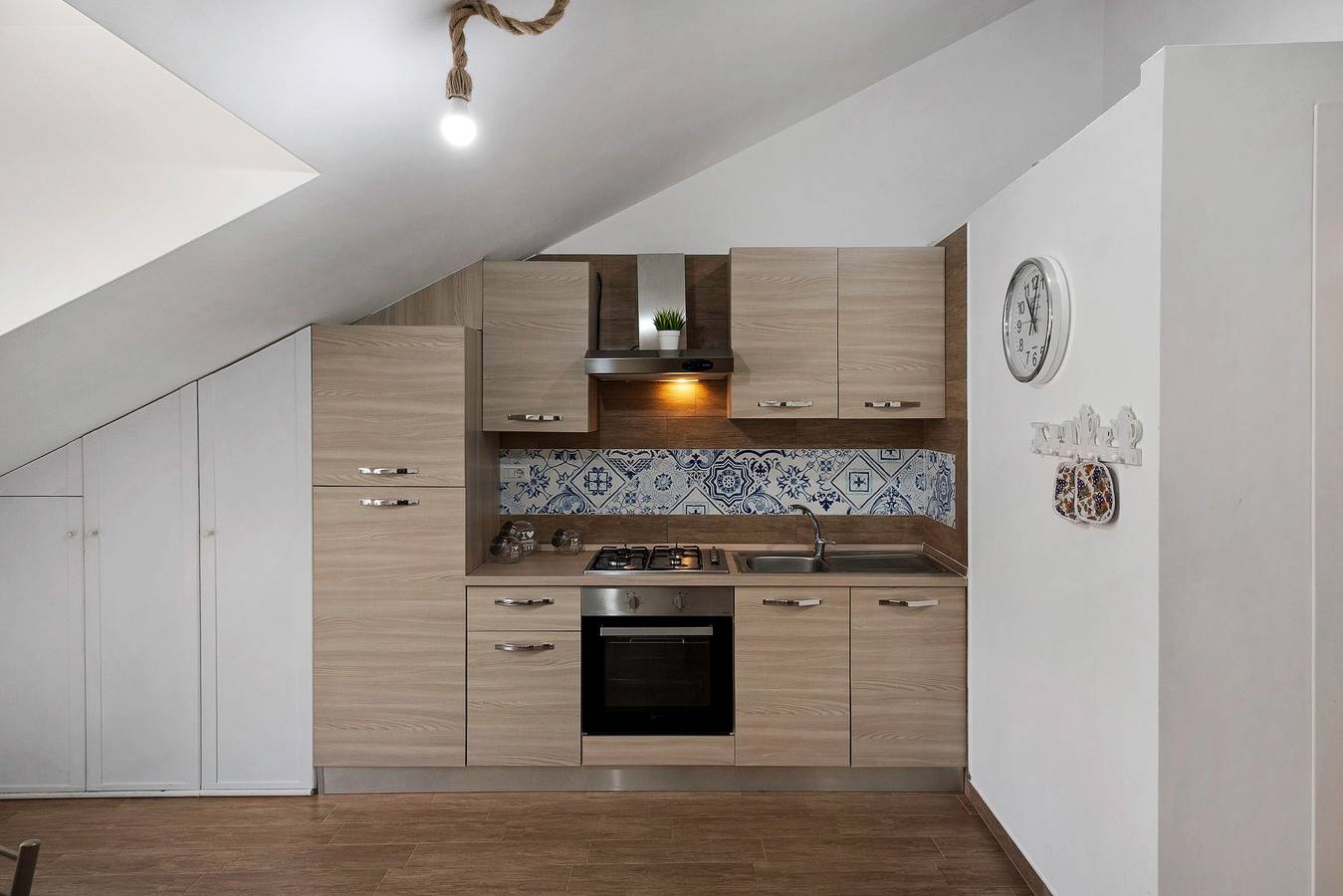 Ganze Wohnung, Ferienwohnung 'Alba' mit Bergblick, Wi-Fi und Klimaanlage in Pimonte, Monti Lattari