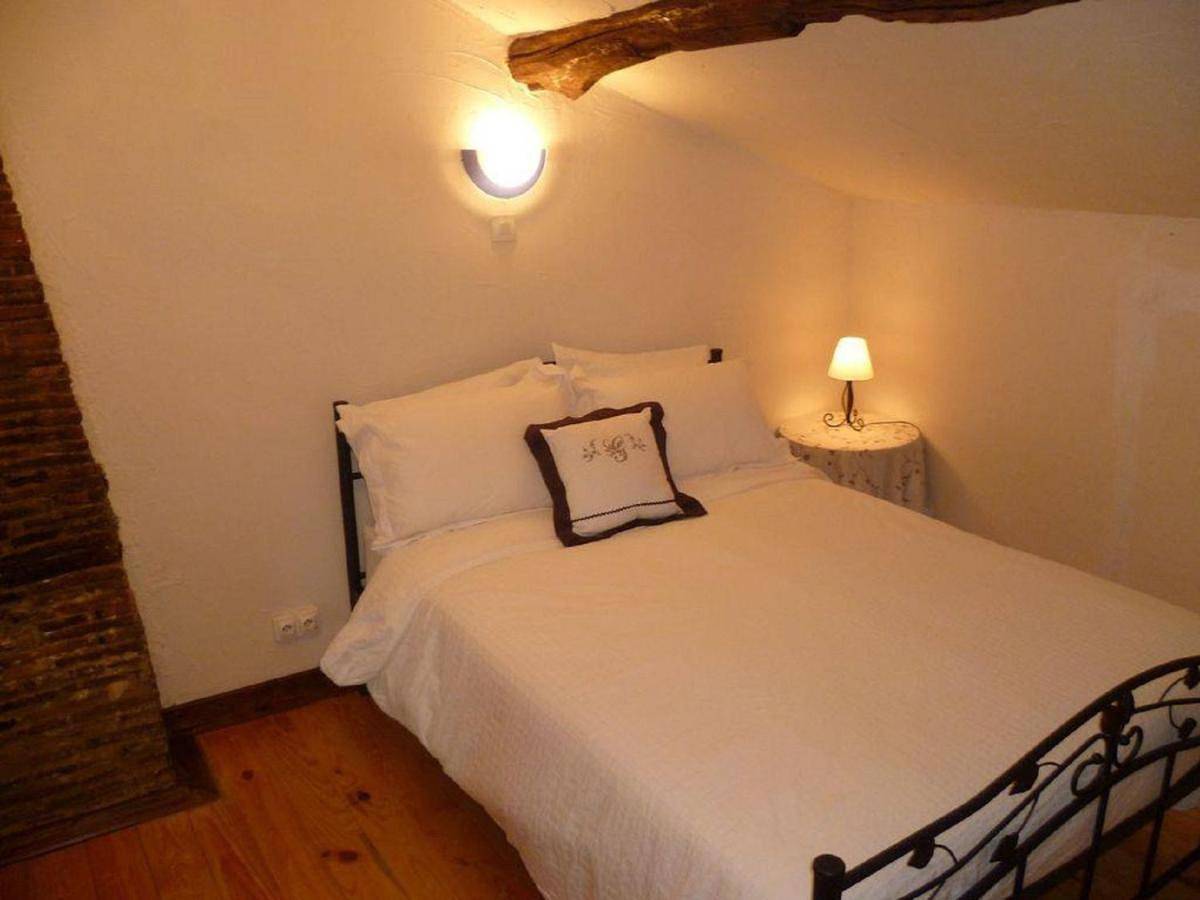 Double Room with Private Bathroom in Bussière-Poitevine, Région de Bellac
