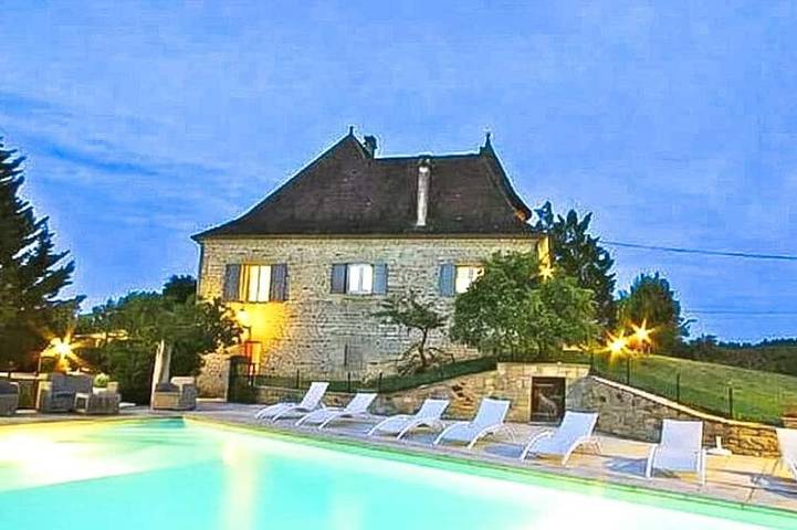 Ferienhaus für 13 Personen, mit Whirlpool und Garten sowie Sauna - 1