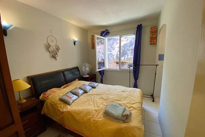 Villa with breathtaking view of the Massif des Maures in Vidauban, Draguignan Region