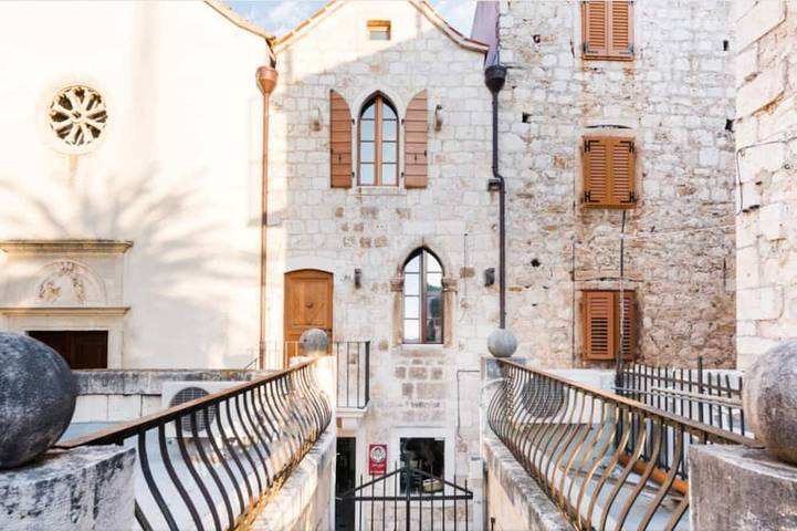 Villa for 6 people, with terrace - 1