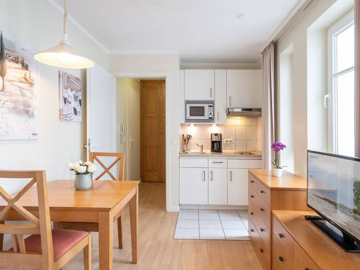 Ferienwohnung für 2 Personen, mit Balkon, kinderfreundlich in Sellin