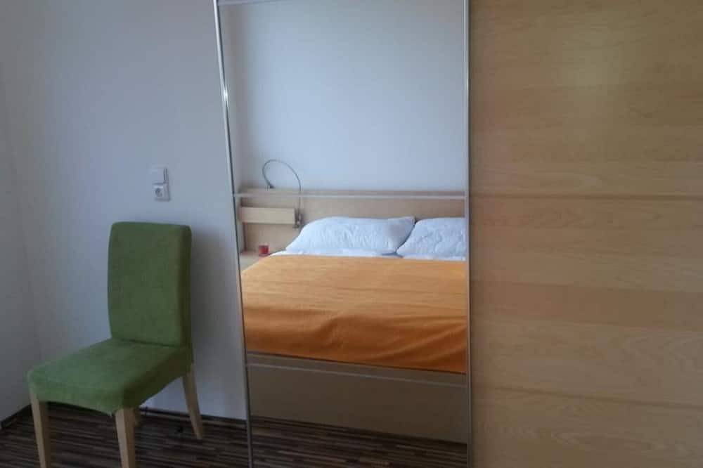 Mikrohaus Apartment  mit 1 Schlafzimmer und Gartenblick in Haslau-Maria Ellend, Bezirk Bruck an der Leitha