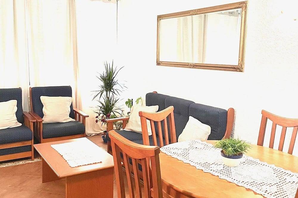 Ganze Wohnung, Olhao Apartment in Quelfes, Parque Natural da Ria Formosa