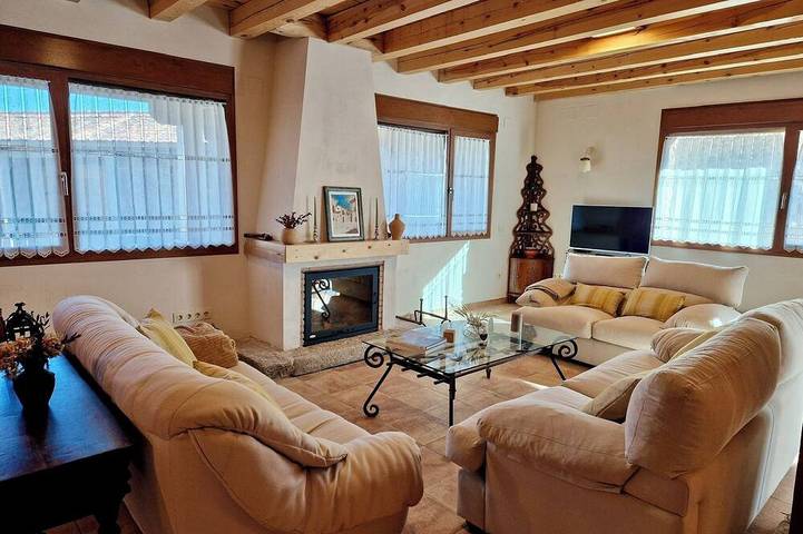 Casa Rural Los Candiles de Aldeasaz in La Cuesta (Segovia), Turégano