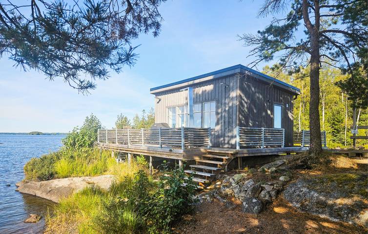 Ferienhaus für 4 Personen, mit Garten und Seeblick sowie Terrasse, mit Haustier in Schweden - 2