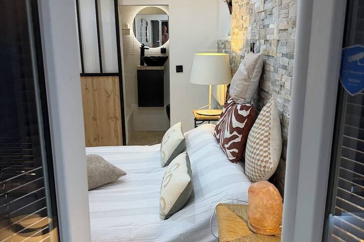 Appartement entier, StudioXIII in Rueil-Malmaison, Hauts-de-Seine