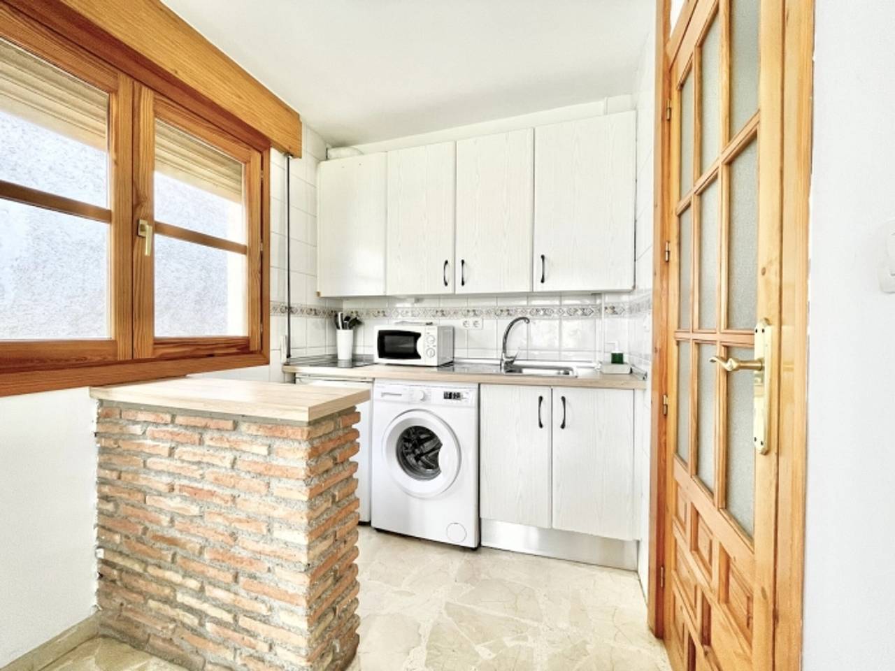 Appartamento intero, Cozy Apartment in Central Granada with Ac and Wifi in Centro-Sagrario, Granada