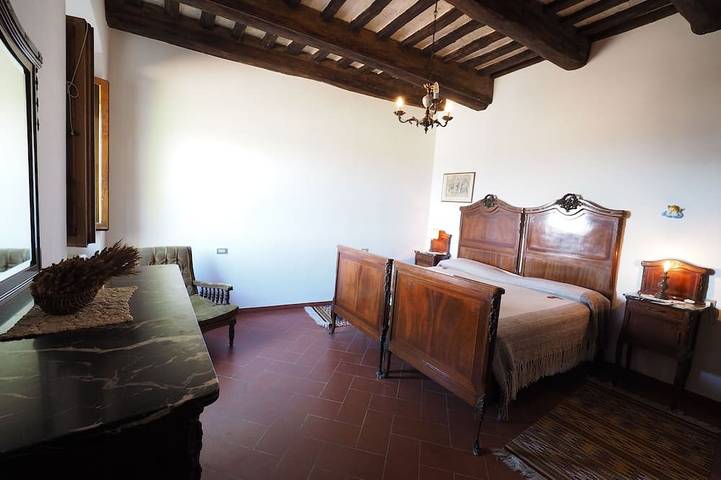 San Gimignano: oud huis gerenoveerd in het hart van San Gimignano in San Gimignano, Provincie Siena