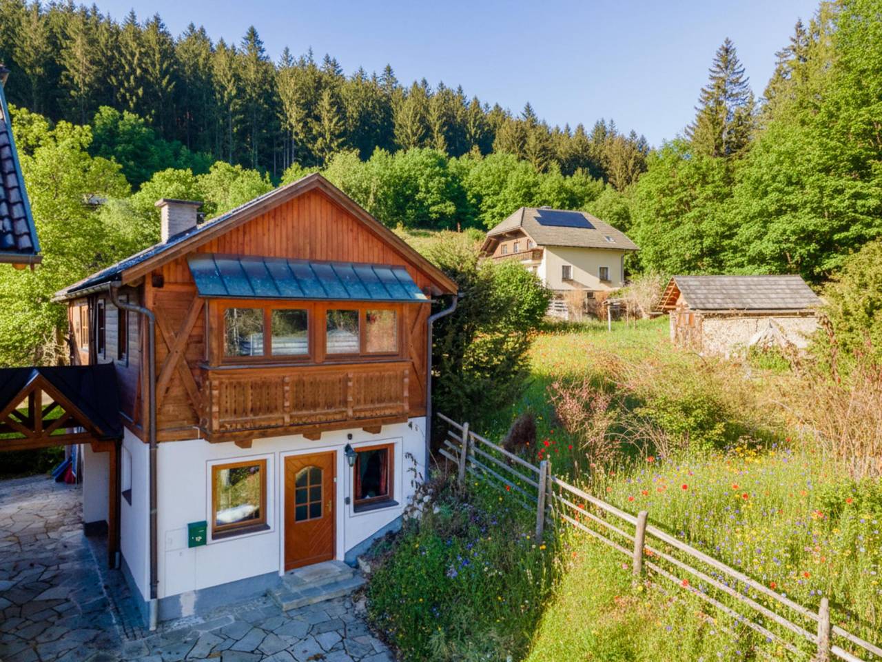 Schönes Ferienhaus mit Terrasse nahe Skigebiete in Mariapfarr, Bundesland Salzburg