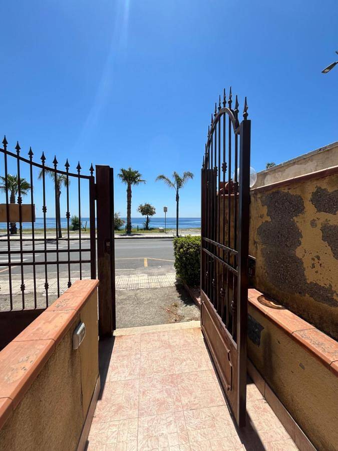 Casa vacanza per 4 persone, con Terrazza a Roccalumera