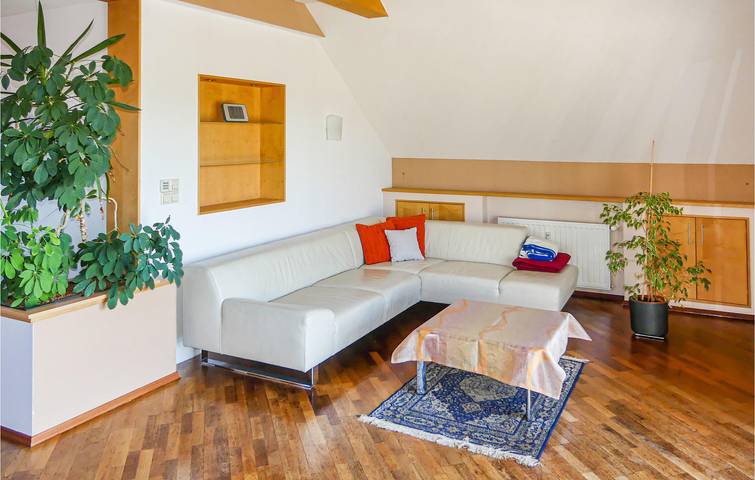 Ganze Ferienwohnung, Ferienwohnung für 4 Personen mit Seeblick in Südburgenland