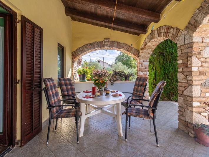 Ferienwohnung für 5 Personen, mit Terrasse und Kinderpool sowie Garten in Istrien - 2