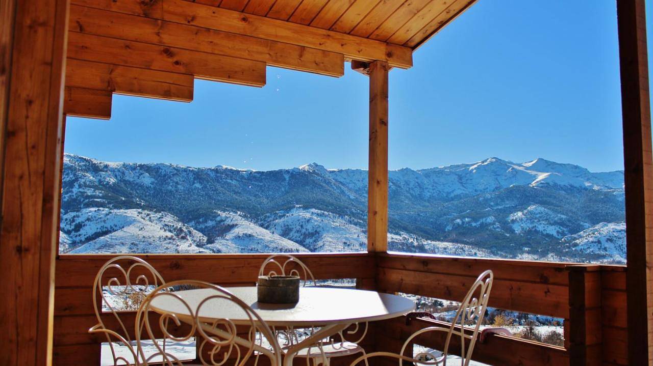 Les Chalets De Lozzi in Lozzi, Parc naturel régional de Corse