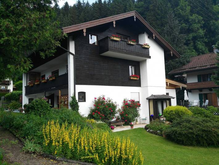 Ferienwohnung für 2 Personen, mit Terrasse und Garten