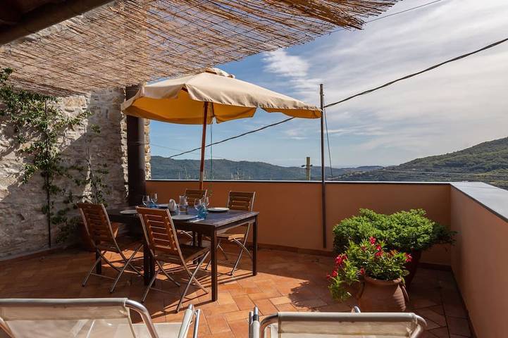 Ferienhaus für 8 Personen, mit Garten