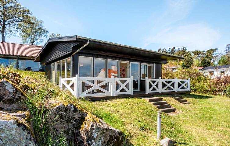 Ferienhaus für 2 Personen, mit Terrasse und Garten auf Bornholm - 2