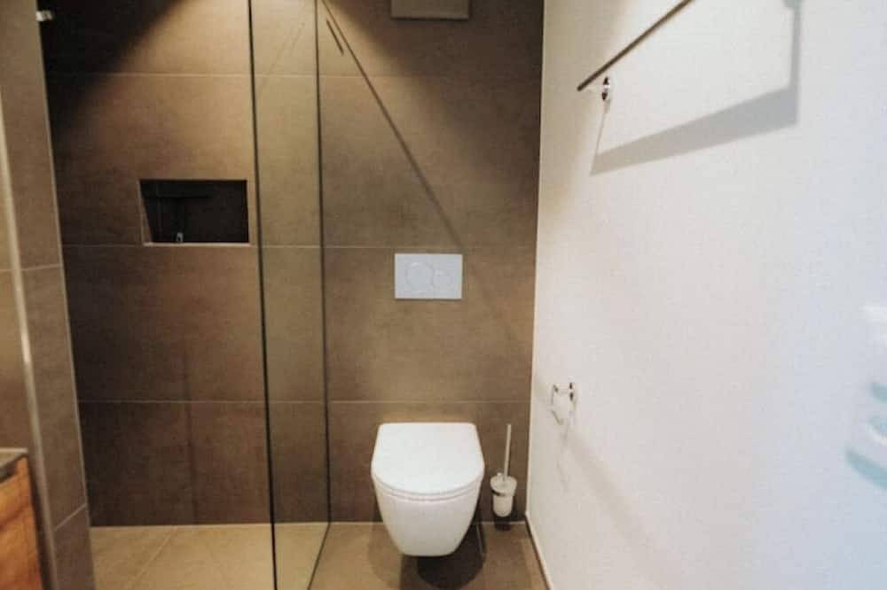 Ganze Wohnung, Neues Studio am Fusse des Niesens - für Geniesser die Ruhe suchen in Aeschi bei Spiez, Thunersee