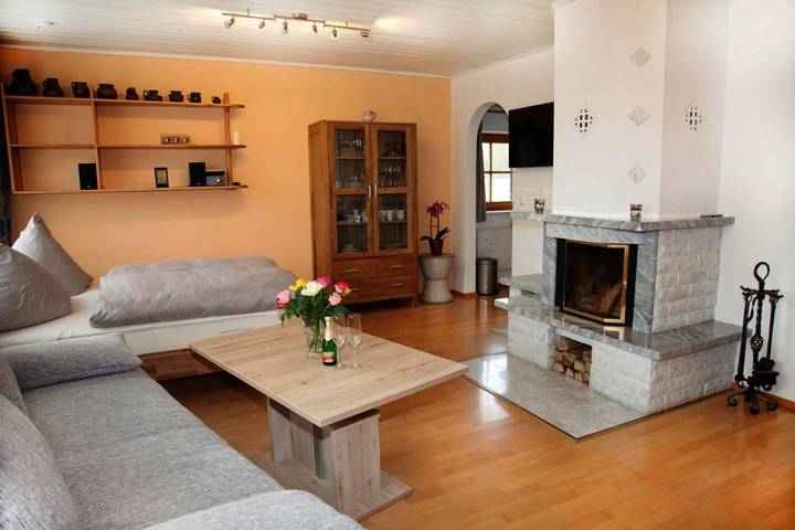 Bungalow für 3 Personen, mit Ausblick und Garten am Chiemsee