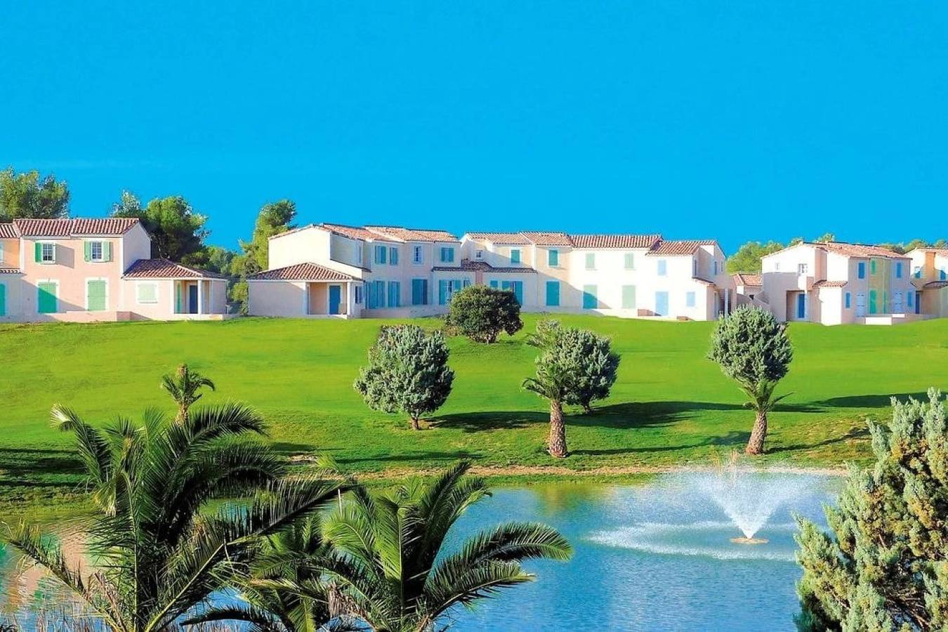 Appartement entier, Appartement 3 étoiles - ccbgfbg in Cabriès, Côte méditerranéenne (France)