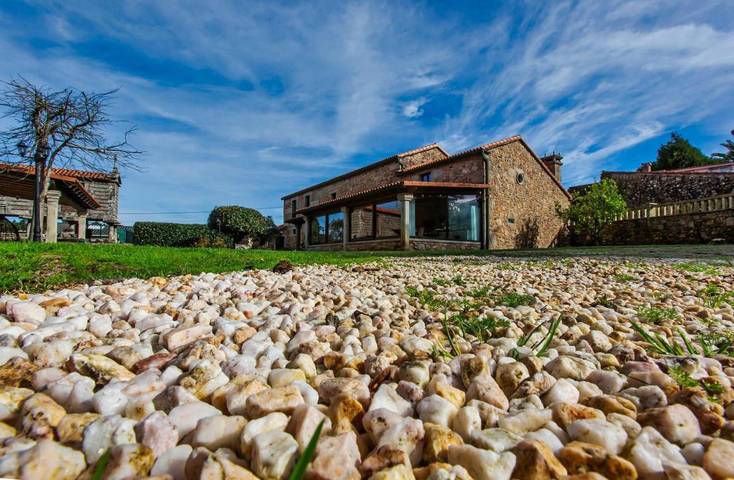 Casa rural para 2 personas, con Balcón además de Terraza y Jardín en Costa da Morte