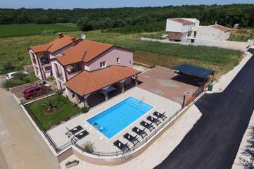 Villa per 9 Persone in Novigrad, Dajla, Foto 3