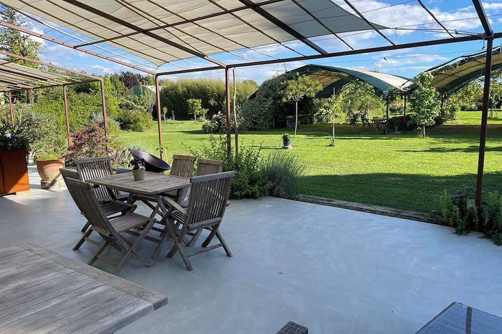 Ferienwohnung für 4 Personen, mit Terrasse und Garten